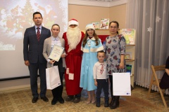 Почта России в Удмуртии наградила победителей конкурса детского рисунка «Открытка Деду Морозу» Почта России в Удмуртии наградила победителей конкурса детского рисунка «Открытка Деду Морозу»